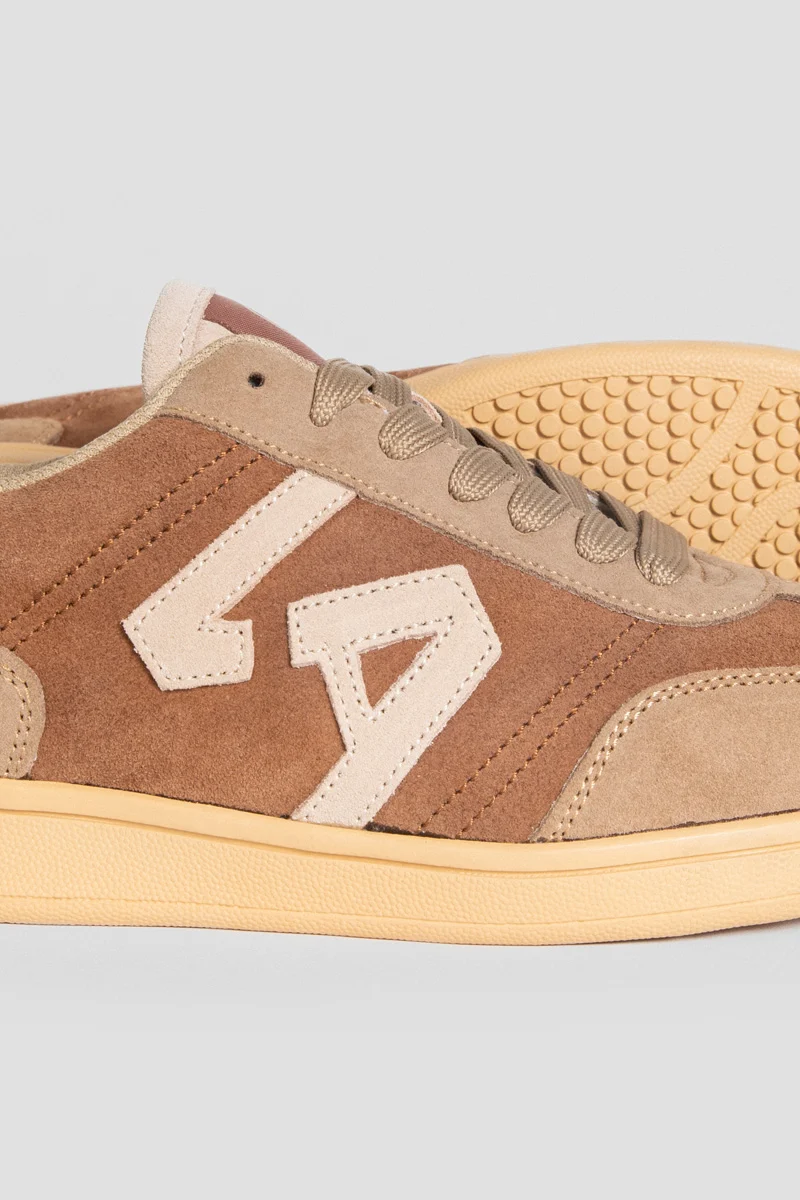 Zapatillas Hombre Color Camel - Imagen 4