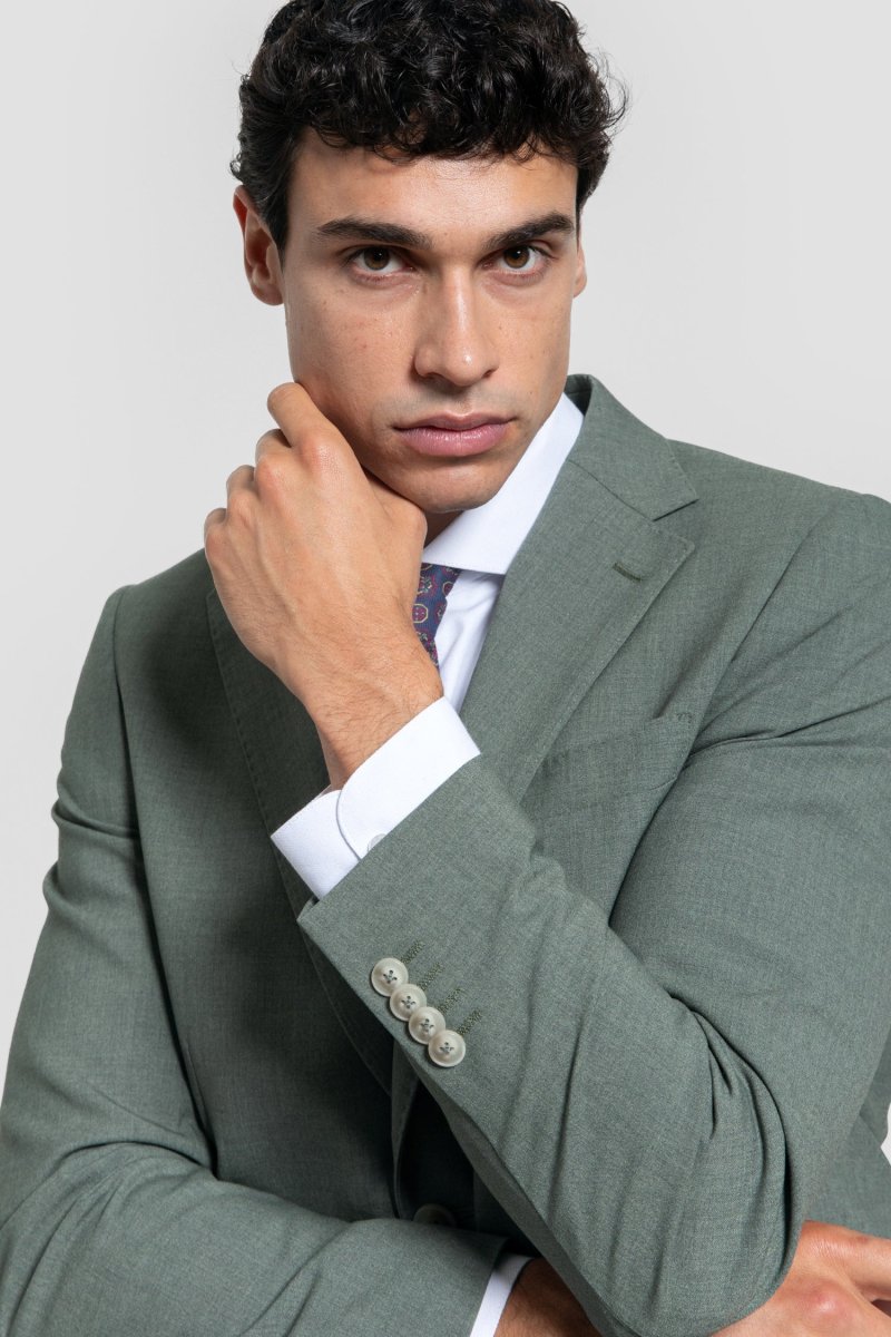 Traje - Imagen 5