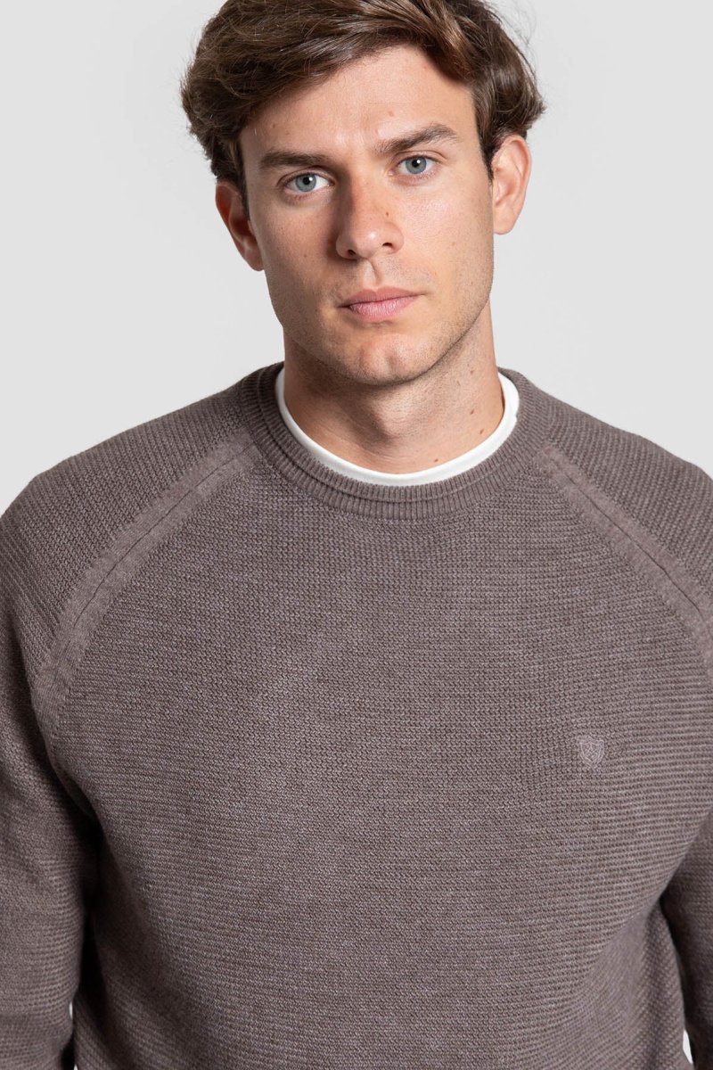 Jersey Punto Piqué Marrón Cuello Crew - Imagen 2