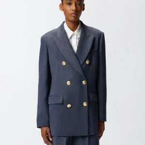 Blazer cruzada de lana con botones dorados
