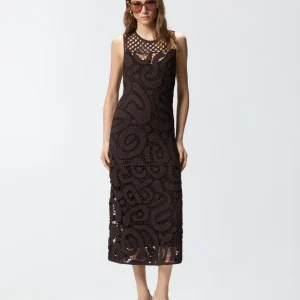 Vestido midi sin mangas de ganchillo geometrico