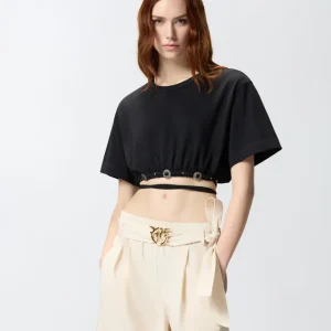 Camiseta corta con cordón y detalles texanos