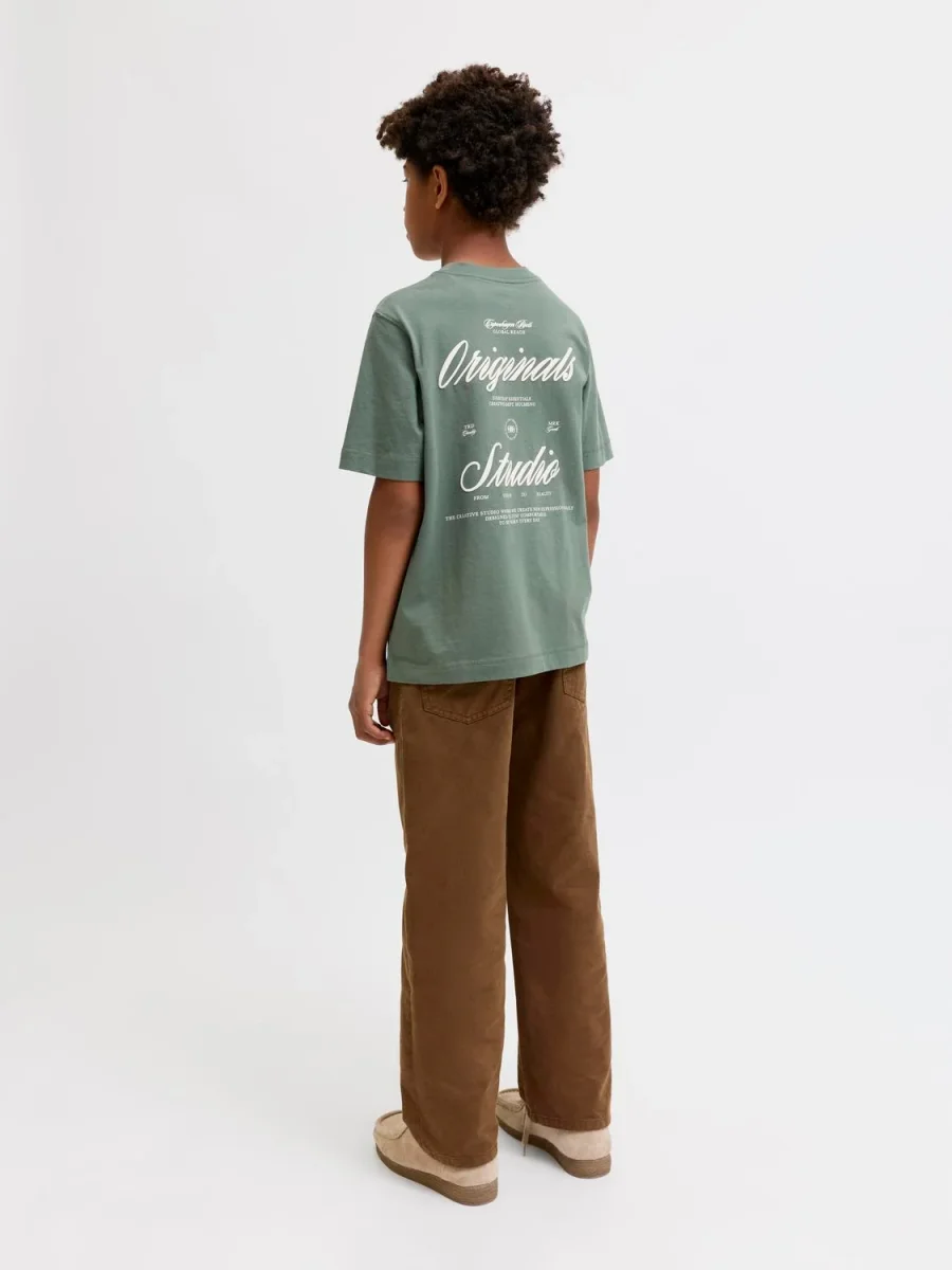 CAMISETA RELAXED BORDADA NORREBRO JNR - Laurel Wreath Print:AW 26 - Imagen 5