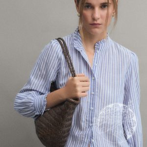 CAMISA ROMANTICA CELESTE