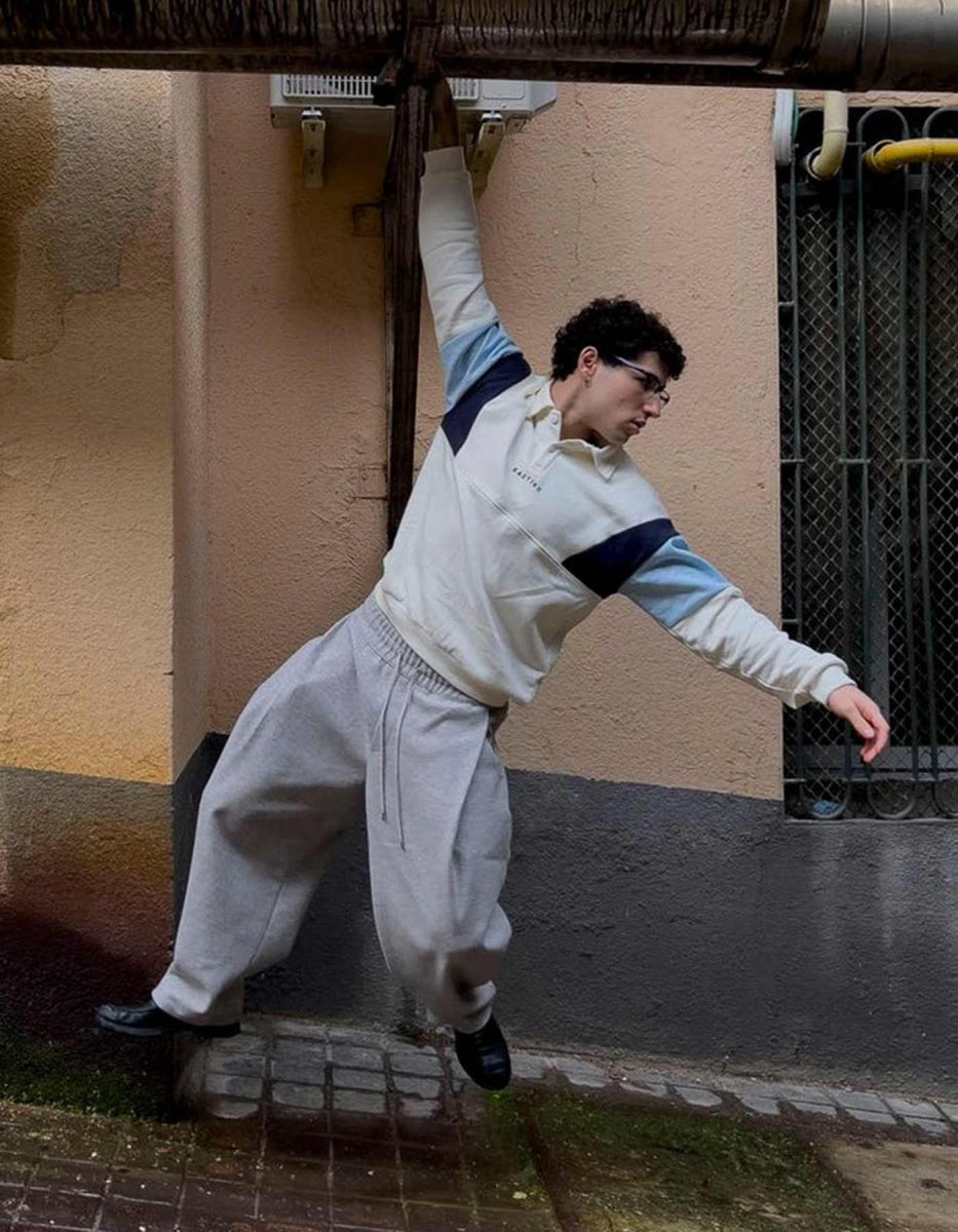 Sudadera KAOTIKO Crew HARRY - Ivory/Navy/Sky - Imagen 4