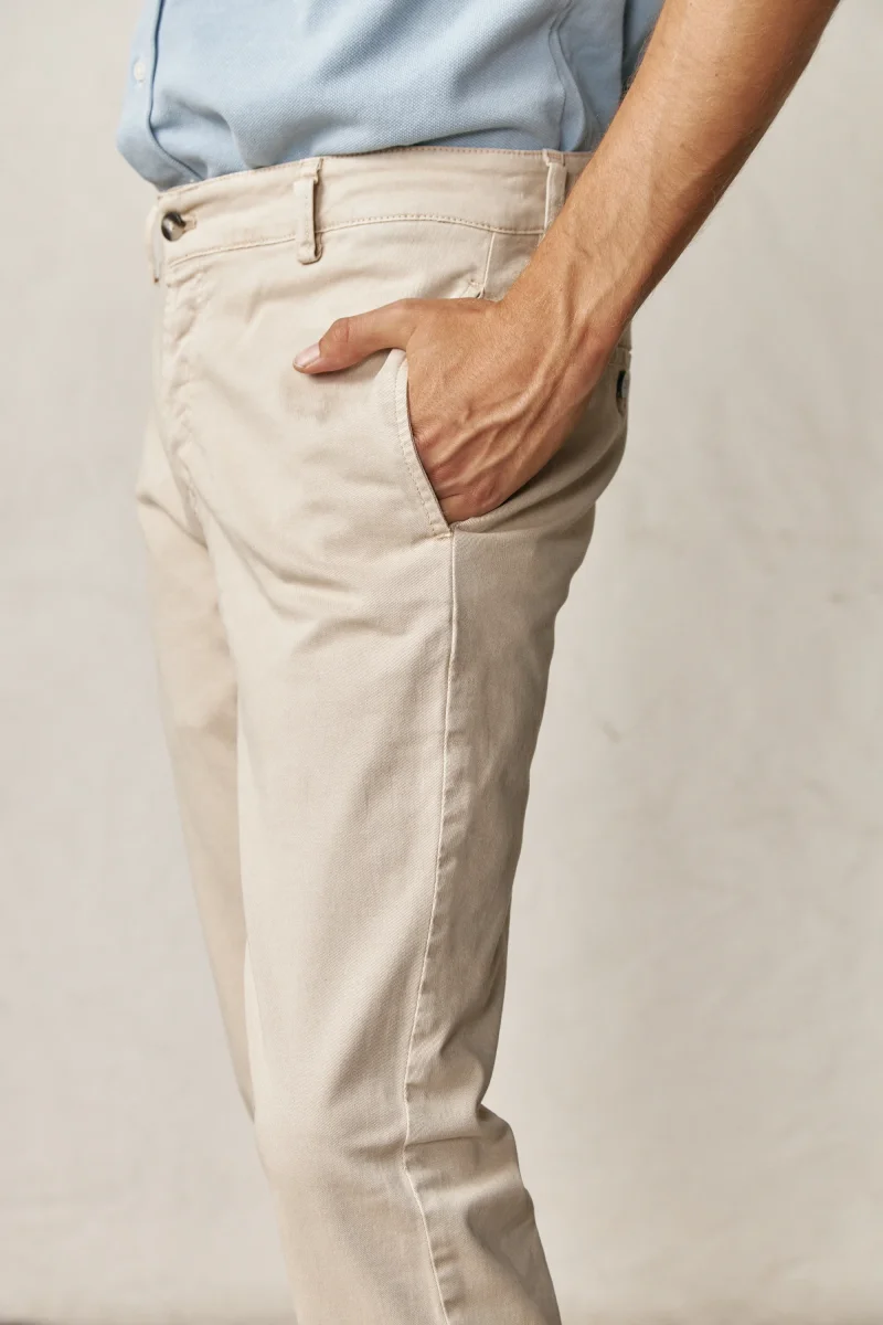 Pantalón Chino - Beige Tostado