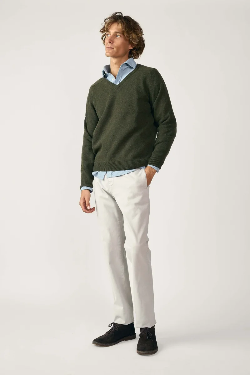 Jersey Cuello Pico Lambswool - Verde Caza - Imagen 5