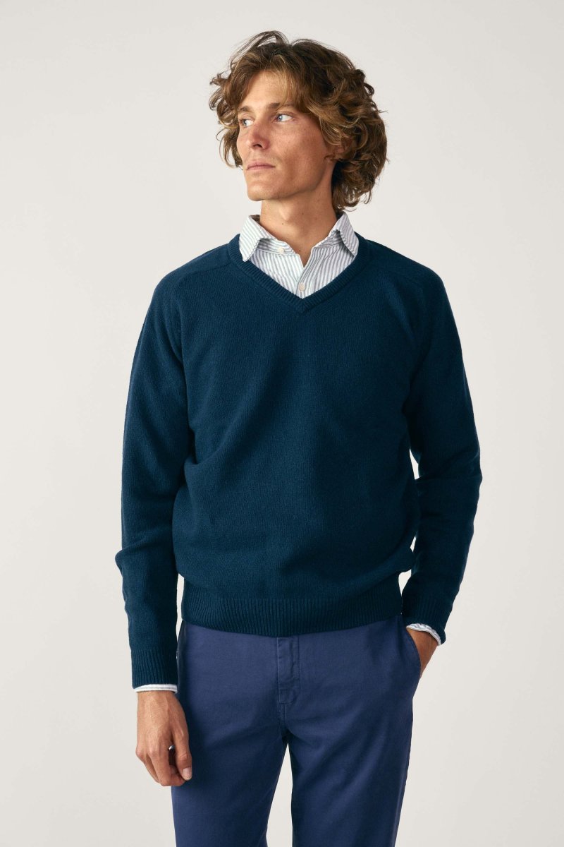 Jersey Cuello Pico Lambswool - Azul Petróleo - Imagen 2