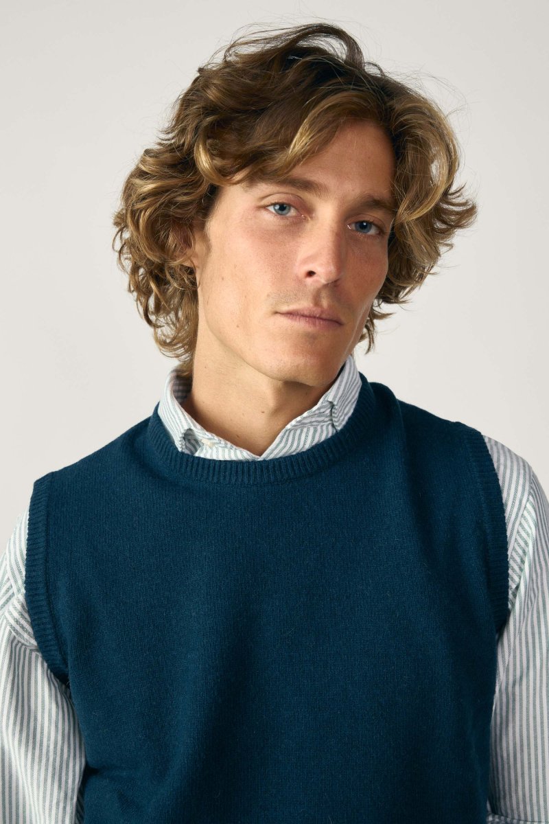 Chaleco Cuello Redondo Lambswool - Azul Petróleo - Imagen 3