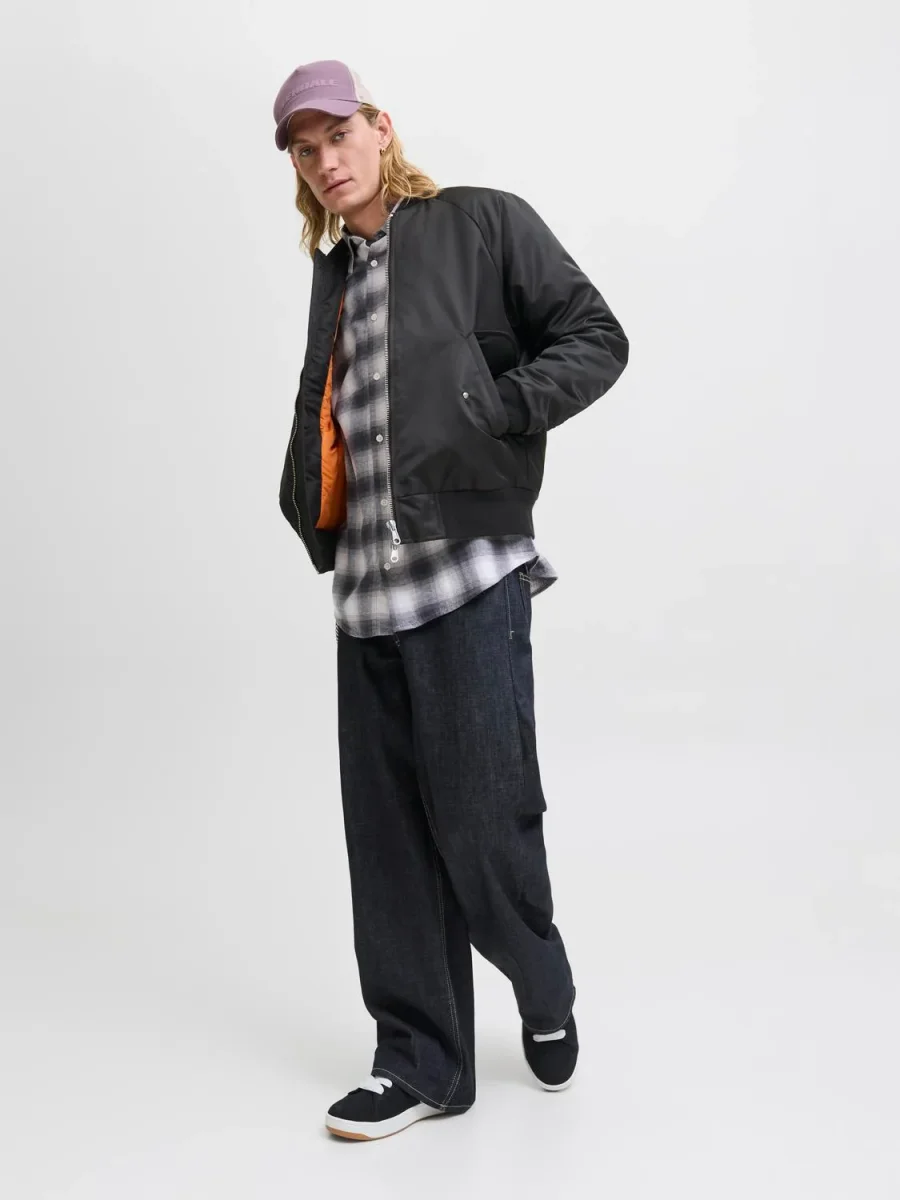 CAMPERA BOMBER MOTION - Black - Imagen 3