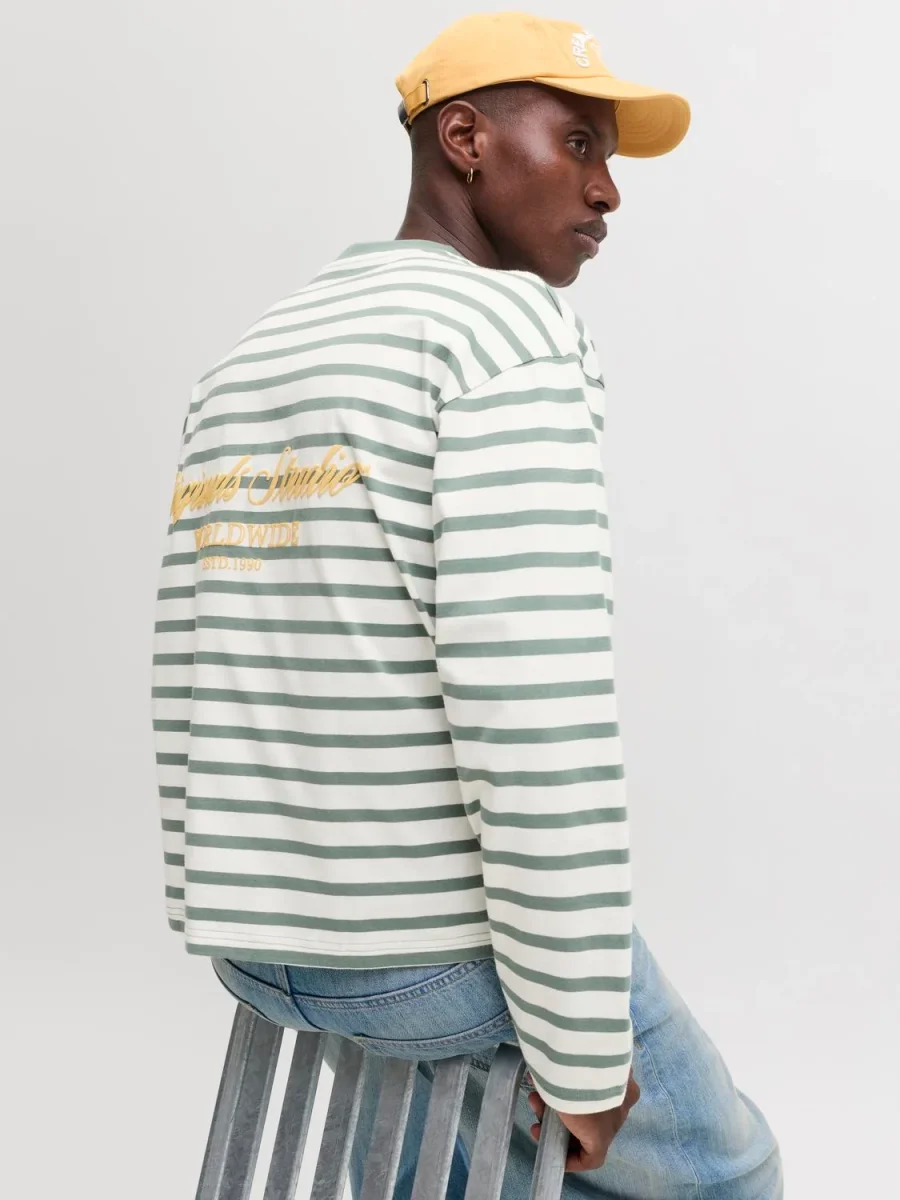 CAMISETA LOOSE NORREBRO - Laurel Wreath - Imagen 4