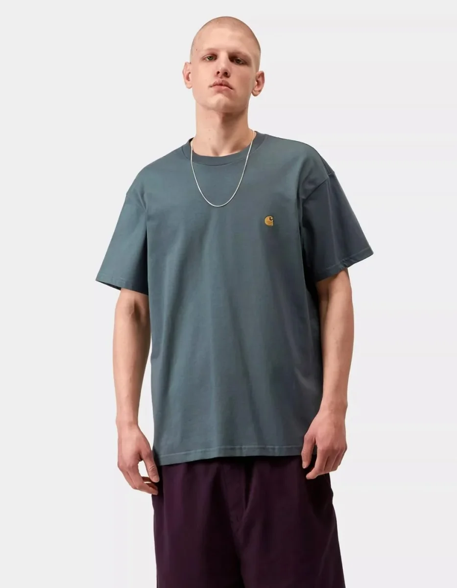Camiseta CARHARTT WIP CHASE - Cozy Blue / Gold