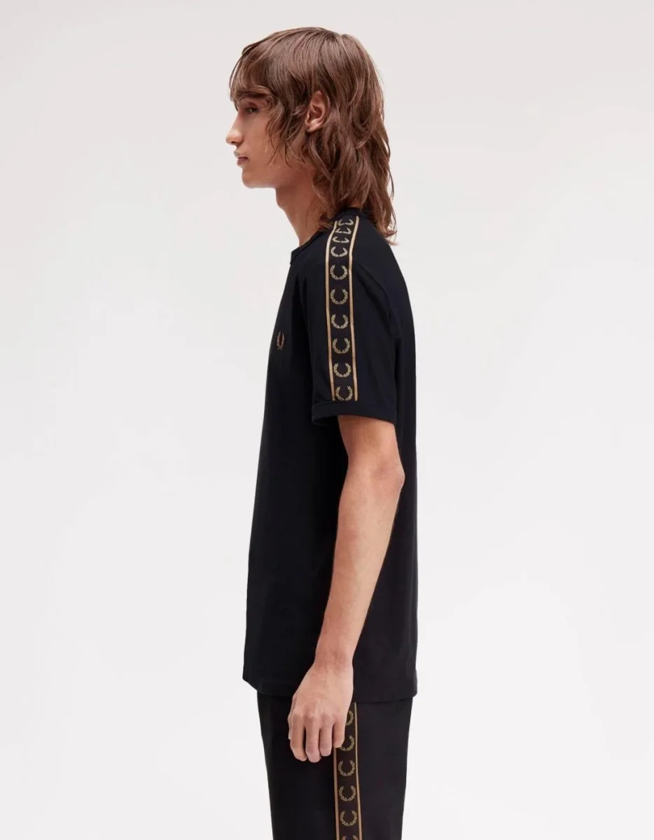 Camiseta FRED PERRY M4613 - Black/Shadedston - Imagen 3