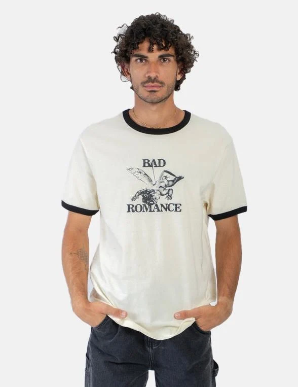 Camiseta KAOTIKO CUPID BAD ROMANCE - Ivory/Black Sand - Imagen 2