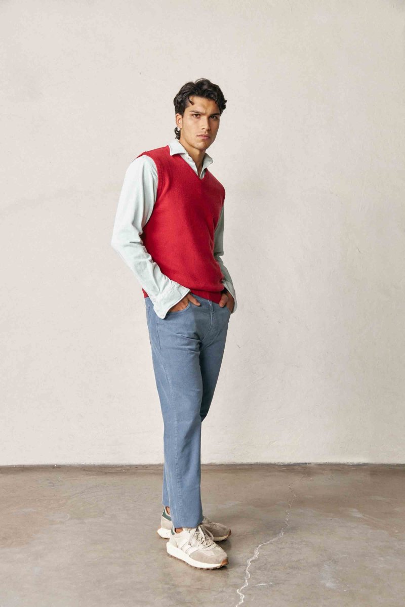 Chaleco Cuello Pico Lambswool - Rojo - Imagen 2