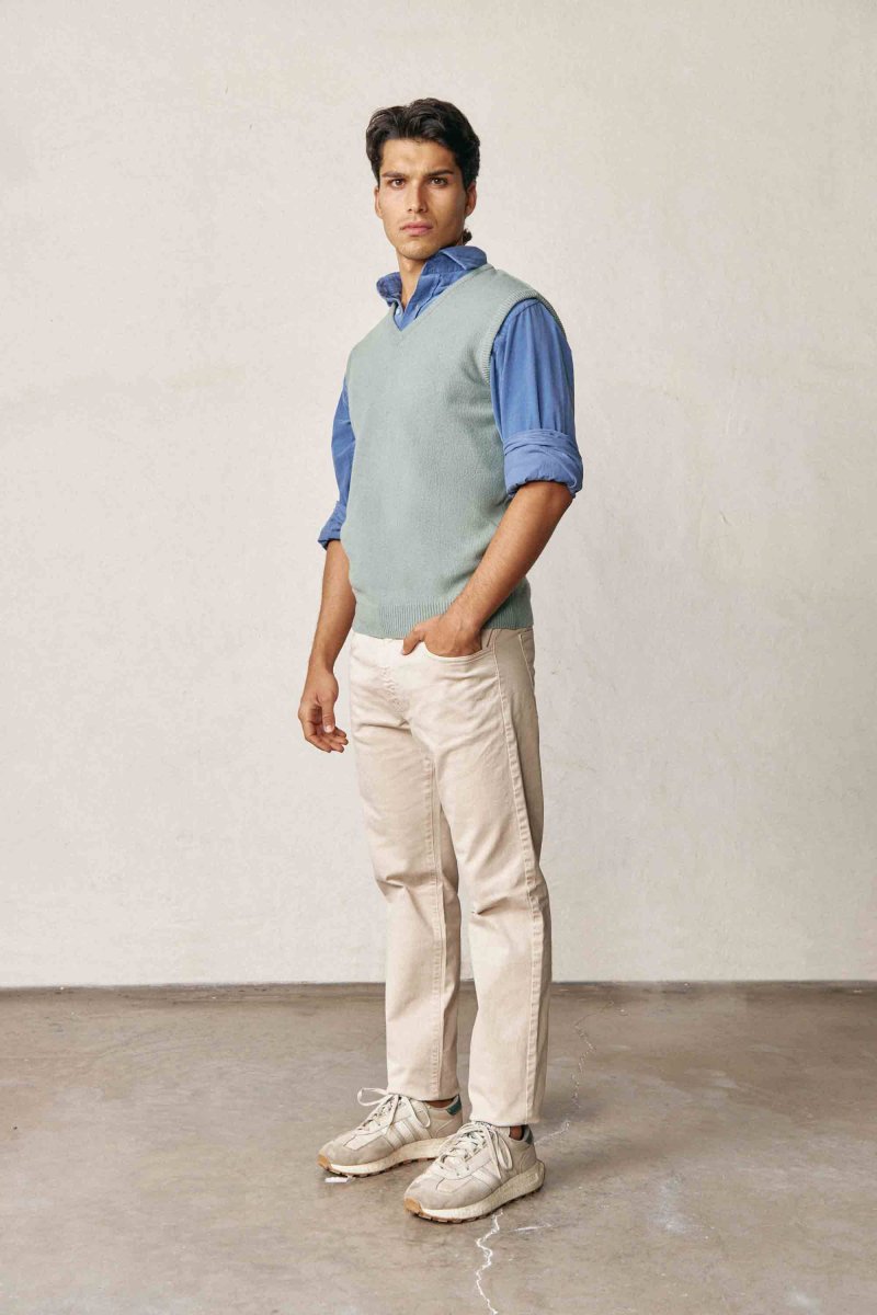 Chaleco Cuello Pico Lambswool - Verde Claro - Imagen 3
