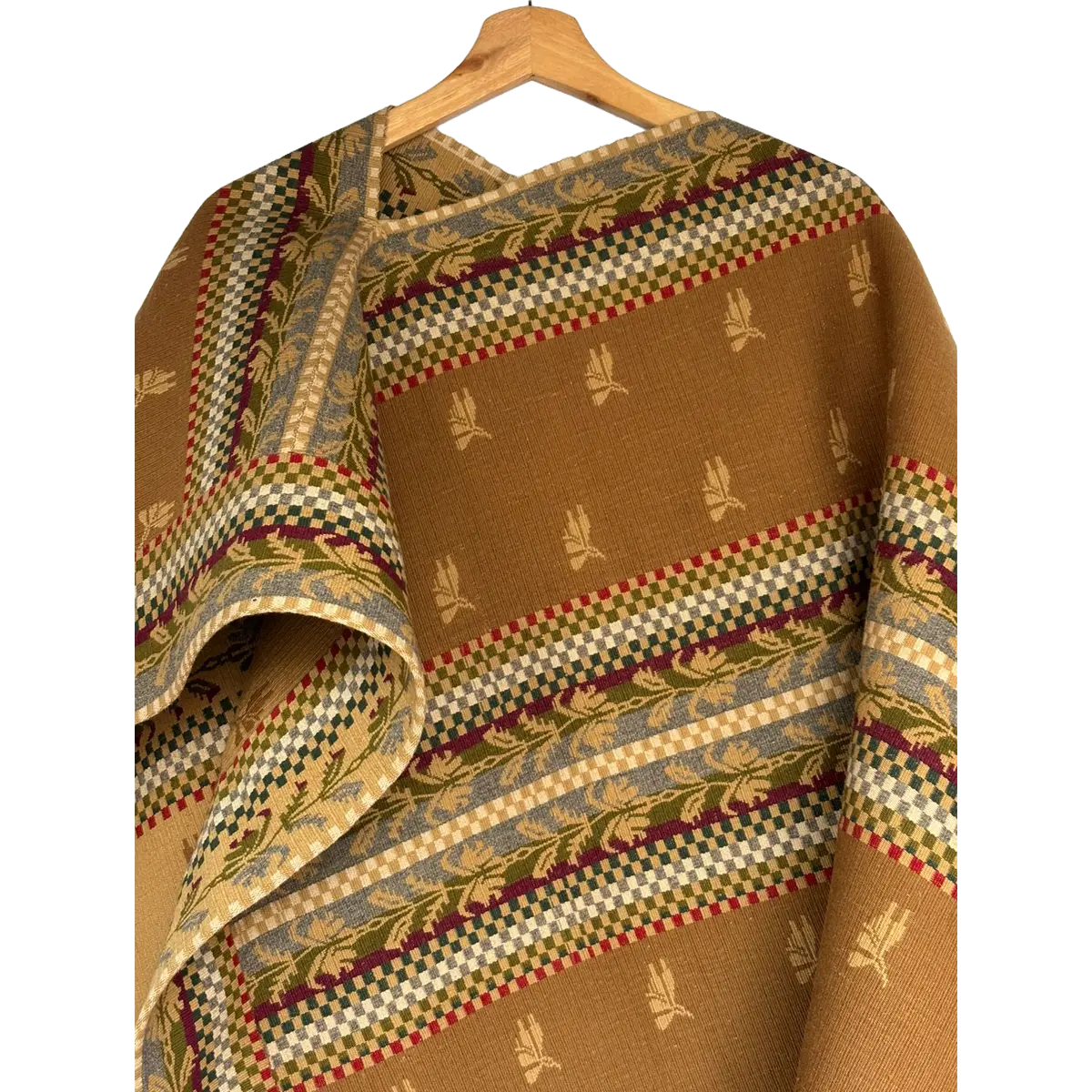 Chamanto Extra Fino de Lana en Tonos Camel con Diseños Ornamentales Tradicionales - Imagen 4