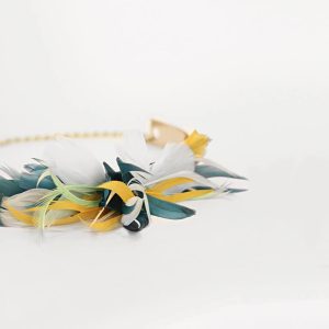 Cinturón de plumas turquesa
