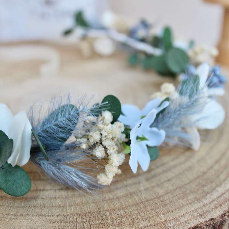 Diadema con flores azules - Imagen 4