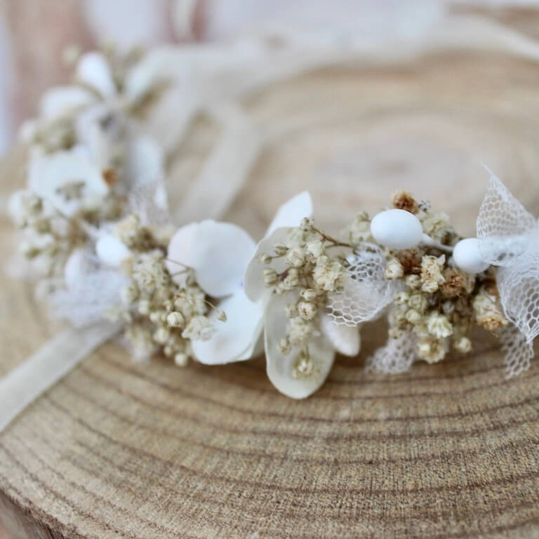Diadema con flores crema - Imagen 4