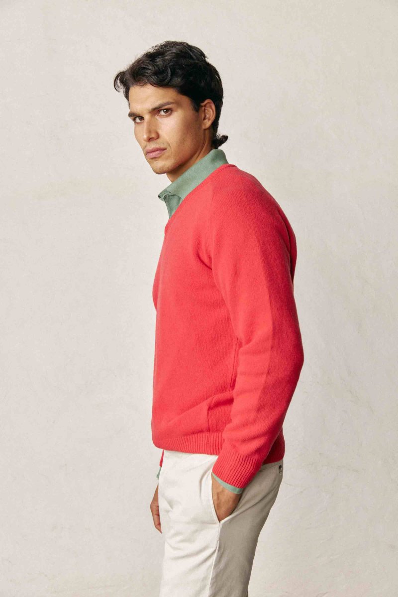 Jersey Cuello Pico Lambswool - Rojo Amaranto