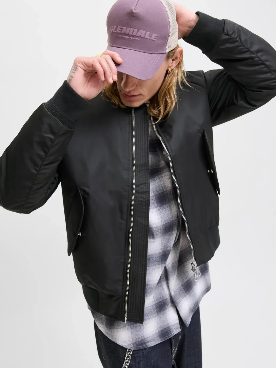 CAMPERA BOMBER MOTION - Black - Imagen 4
