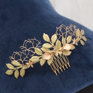 Tocado oro de latón