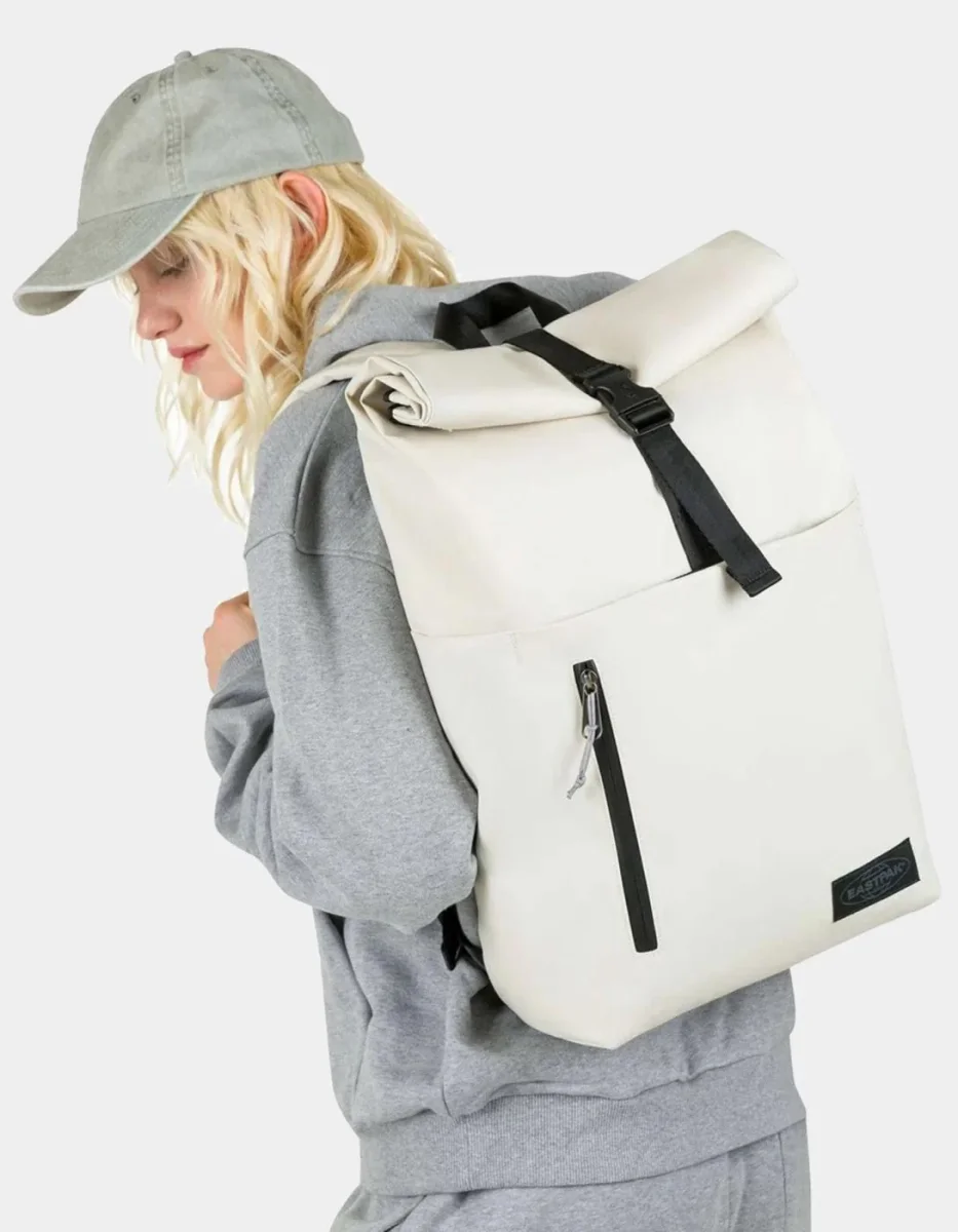 Mochila EASTPAK UP ROLL 23L - Tarp Cloth - Imagen 4