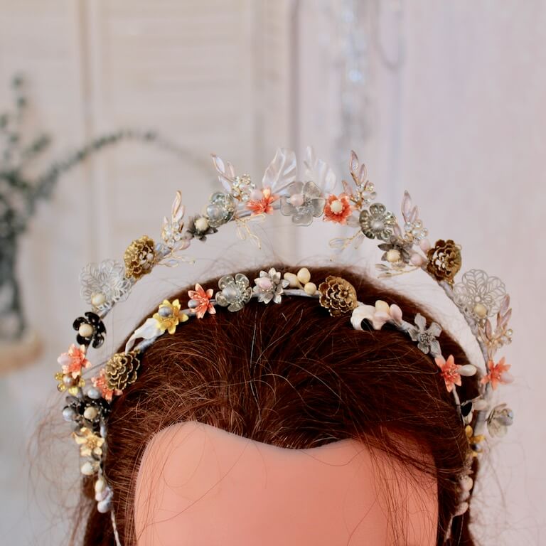Diadema tiara de novia de flores - Imagen 5