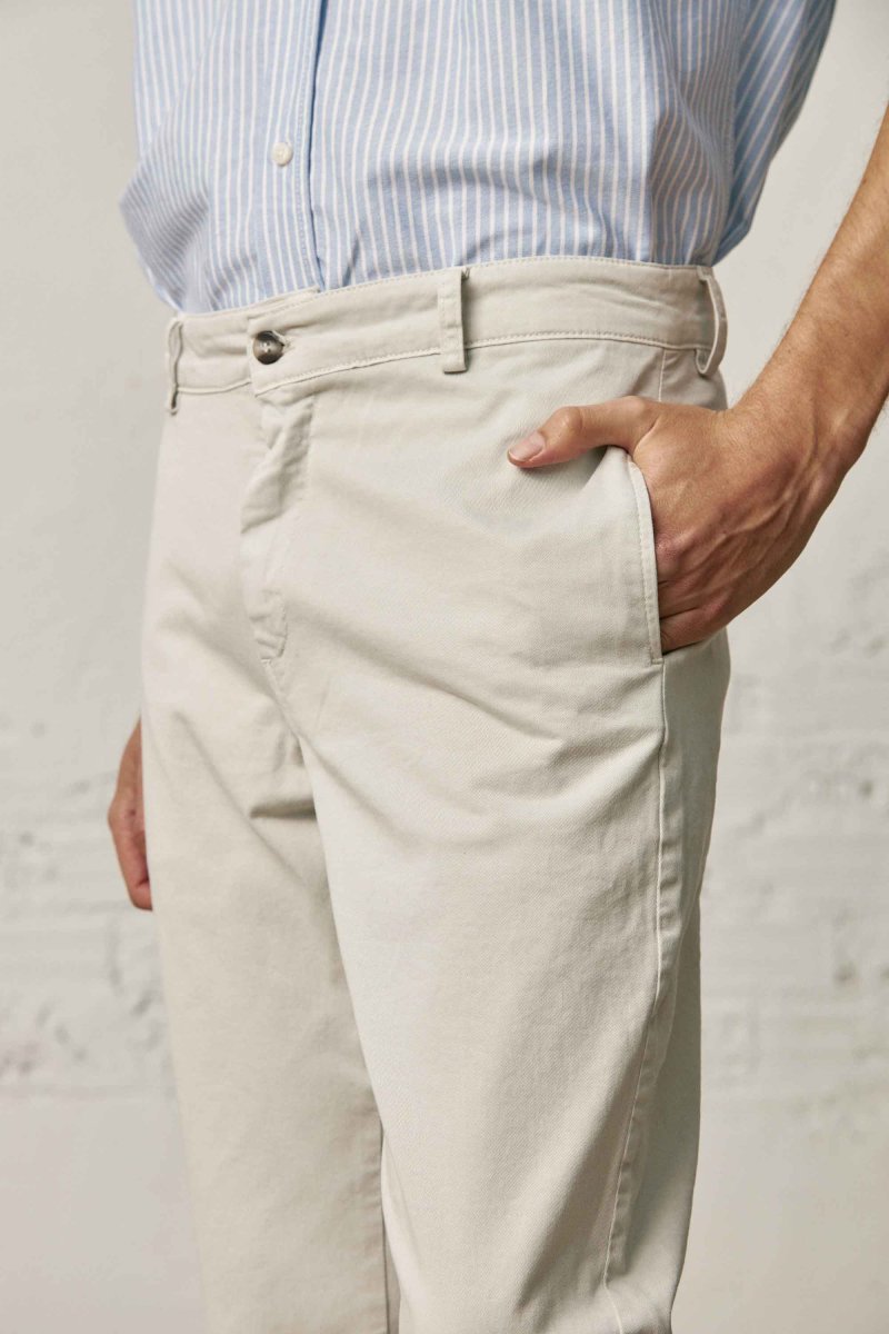 Pantalón Chino - Hielo - Imagen 4