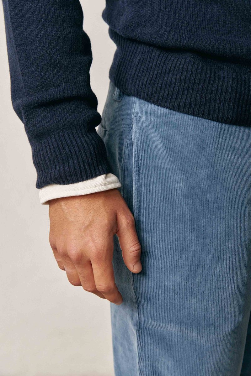 Pantalón Chino Micropana - Azul Petróleo - Imagen 2