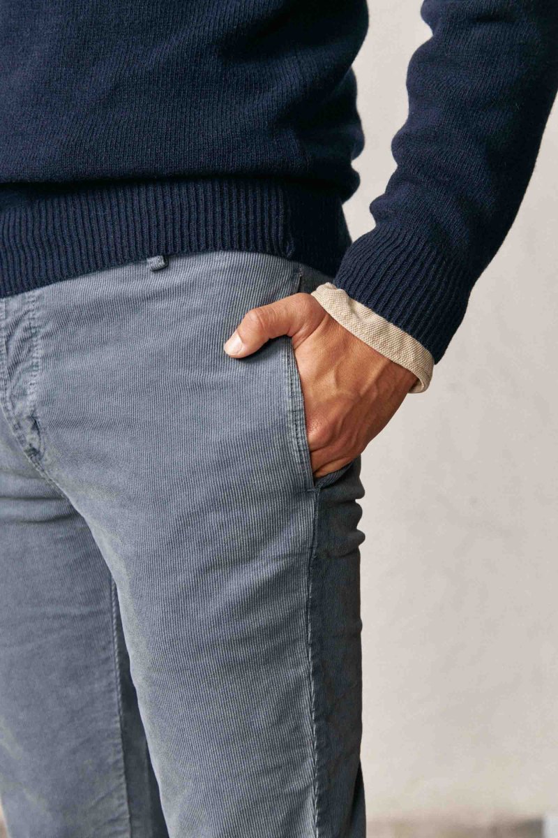 Pantalón Chino Micropana - Gris - Imagen 2