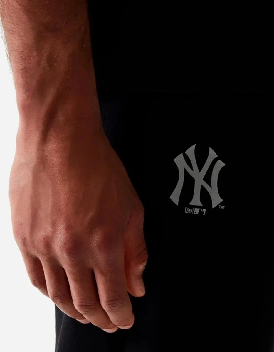 Pantalón MLB CORE PLUS JOGGER NEYYAN - Black - Imagen 4