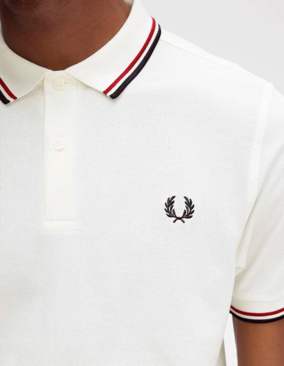 Polo FRED PERRY M3600 - Snow White/Burnt Red/Navy - Imagen 4