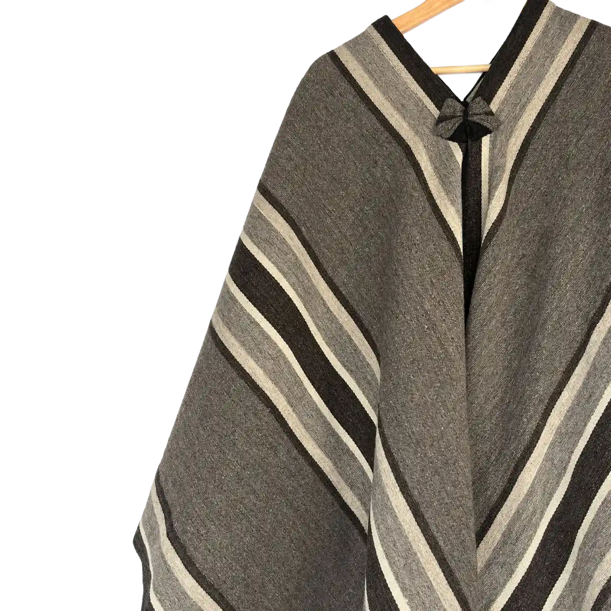 Poncho Fino de Lana de Oveja Gris con Líneas Tradicionales - Imagen 3