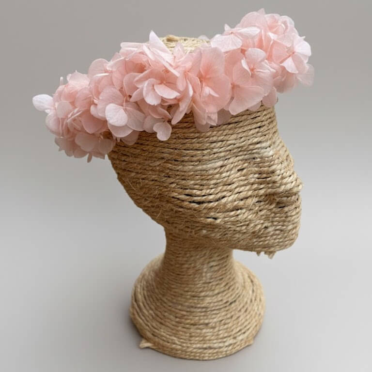 Corona de hortensia preservada rosa - Imagen 3