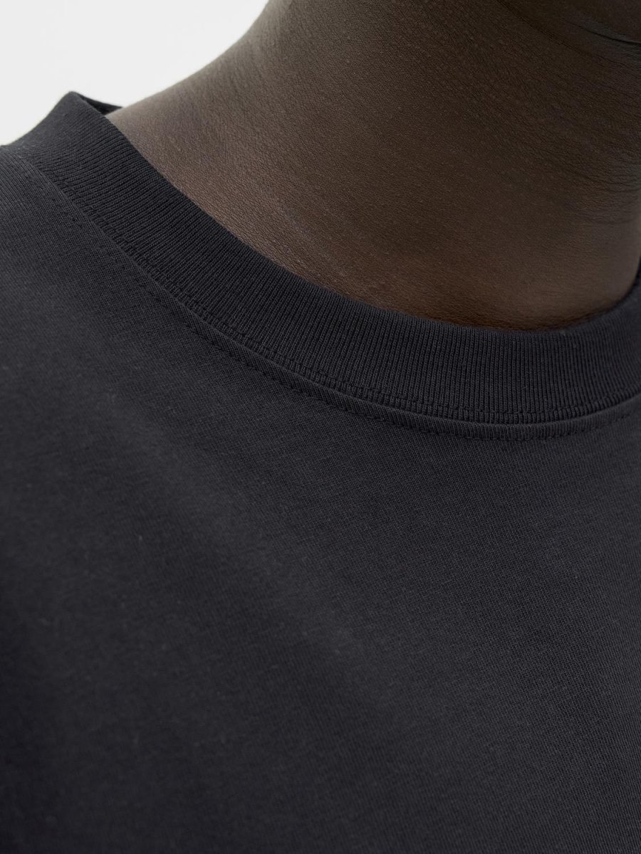 CAMISETA RELAXED SOHO - Black - Imagen 7