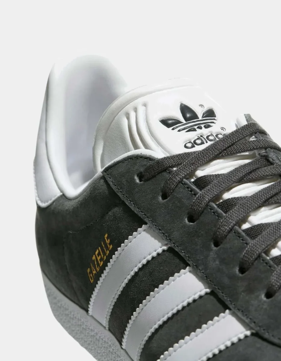 Zapatillas ADIDAS GAZELLE - Dark Grey Heather/White/Gold - Imagen 6